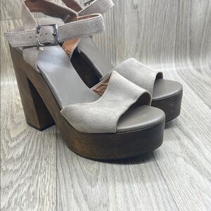 Lulu's Cream and Brown Platform Heels